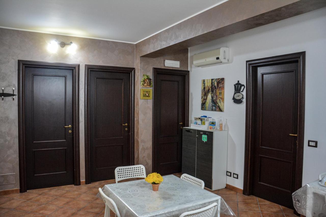 Bed and Breakfast A Due Passi Dal Mare Capo dʼOrlando Exterior foto